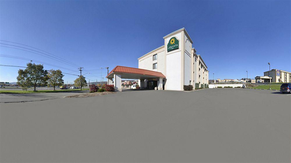 La Quinta Inn By Wyndham Binghamton - Johnson City Bagian luar foto